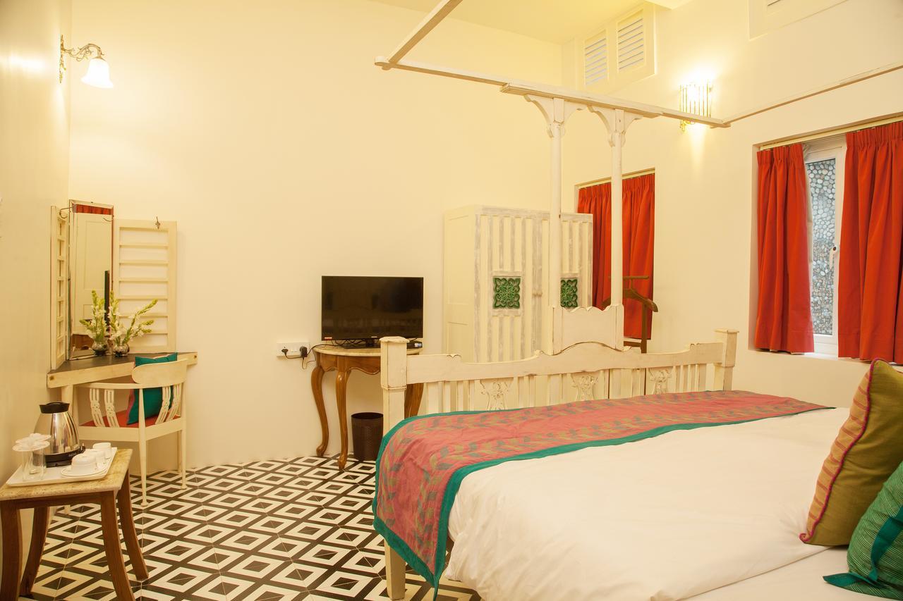 Bed and Breakfast The Ivy House Калькутта Экстерьер фото